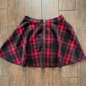 Hot Topic Black and Red Plaid Skirt with Zipper Punk Emo size M